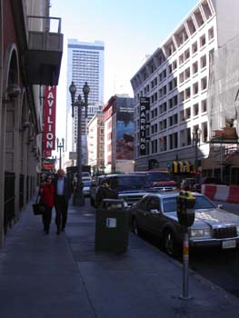03-CityStreet
