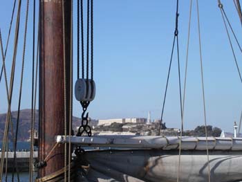 25-AlcatrazThroughRigging