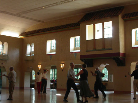 glenecho-05-spanishballroom